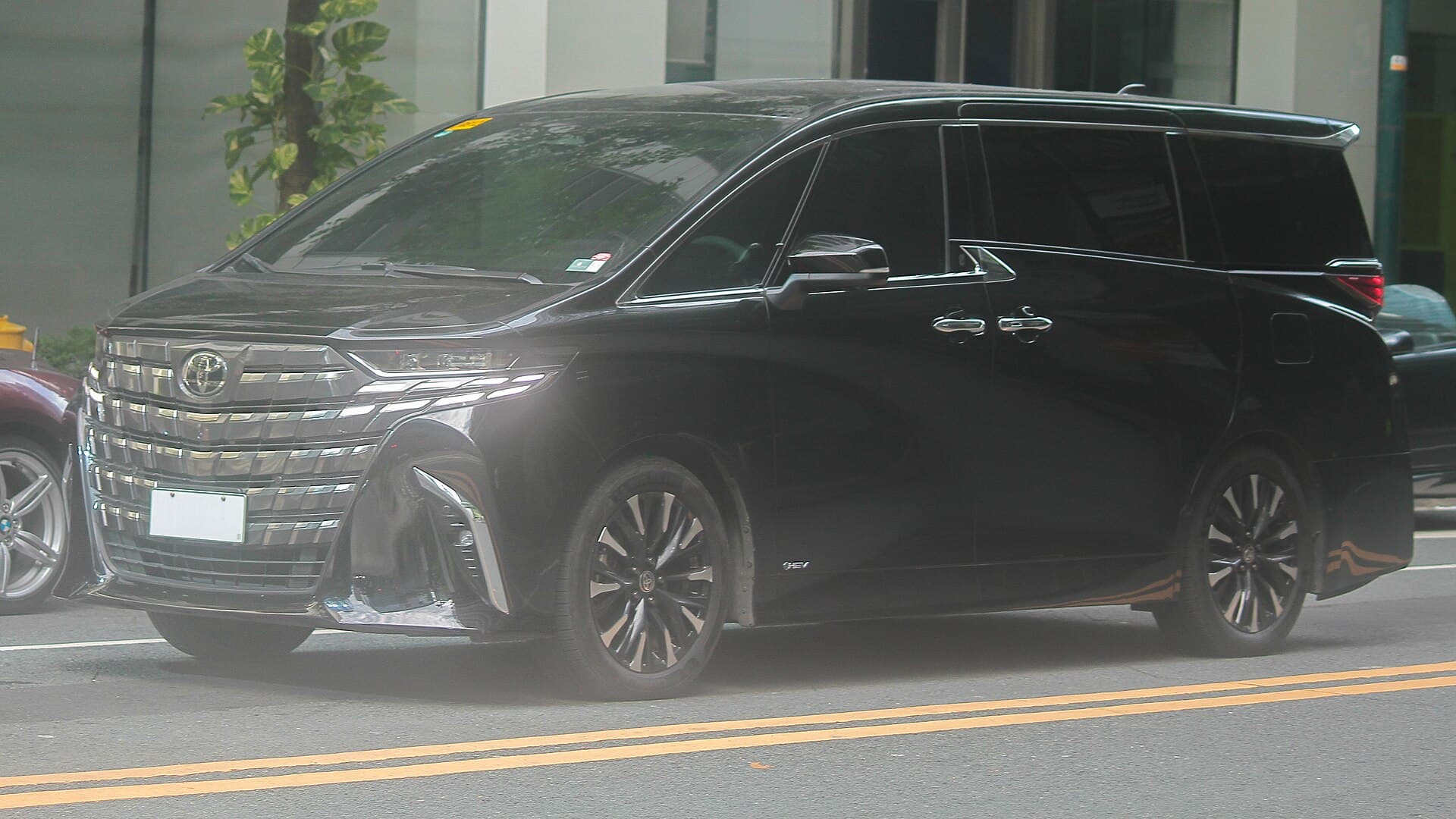 Toyota Alphard vehicle